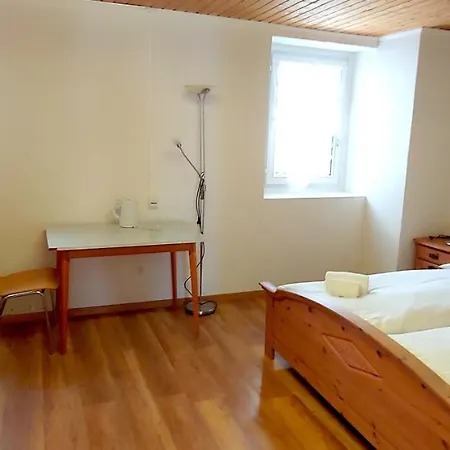 Brunig Ferienhaus 招待所