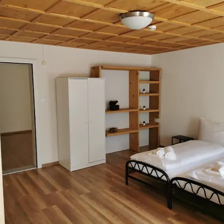 Brunig Ferienhaus 招待所